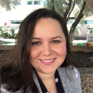 portrait of Samantha Samples