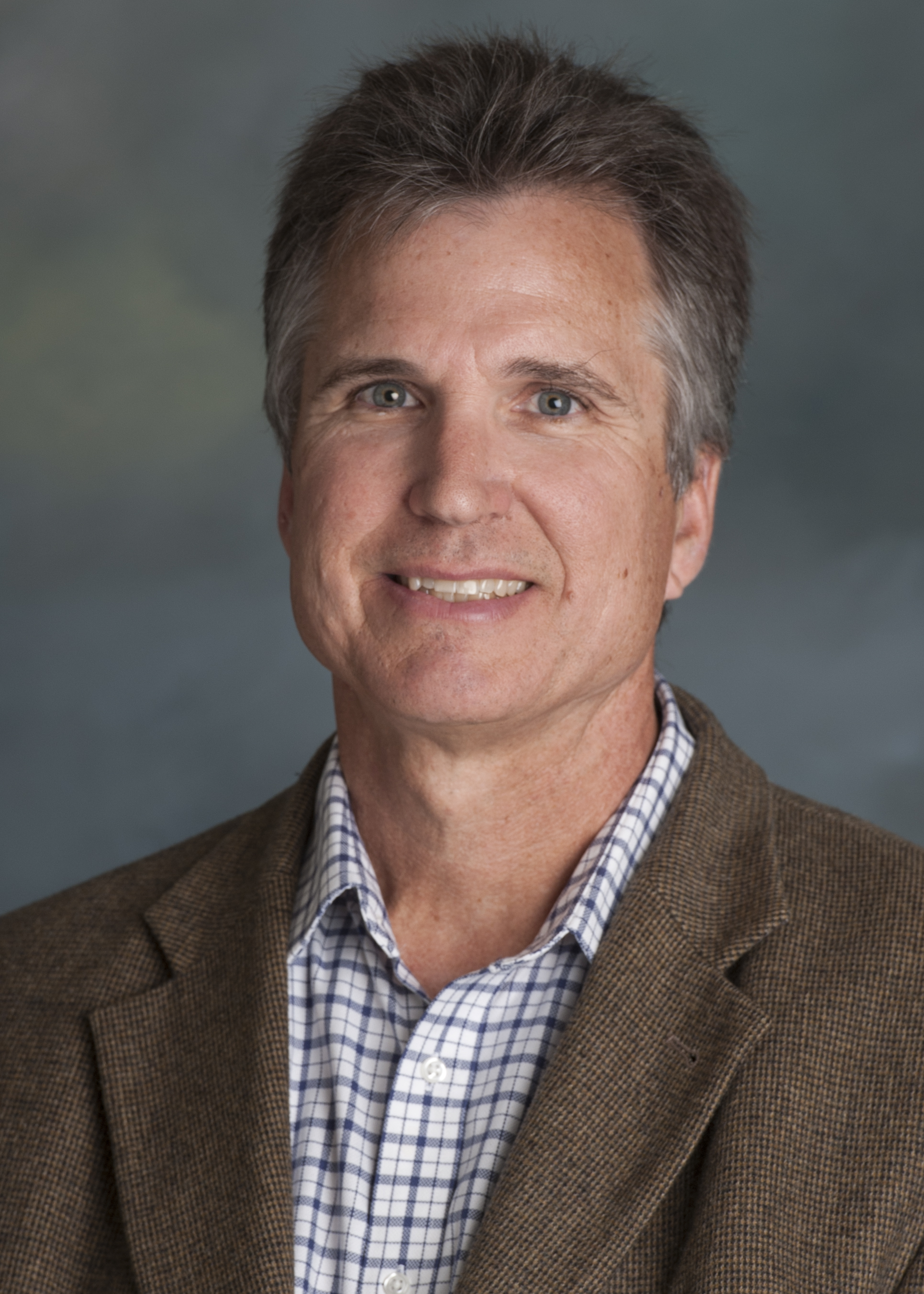 portrait of Ward Thomas