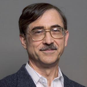 portrait of Michael Tomlan