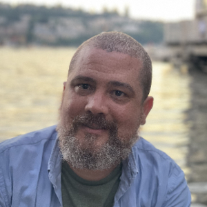 portrait of Jason Scully