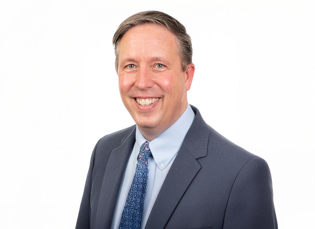 portrait of Timothy Chapin