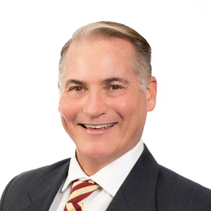 portrait of Dennis Smith