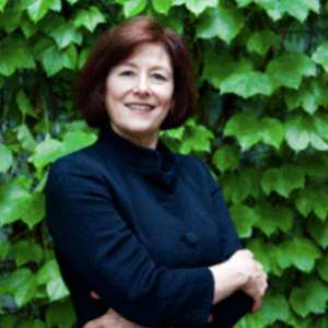 portrait of Diane Davis