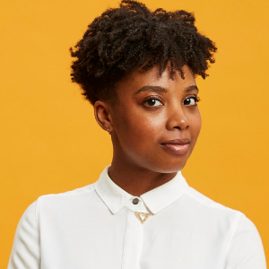 portrait of Cara Michell