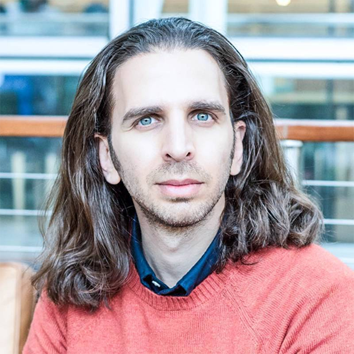 portrait of Ahoura Zandiatashbar