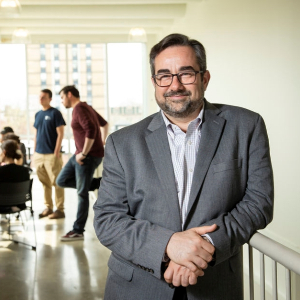 portrait of Jeffrey Doshna