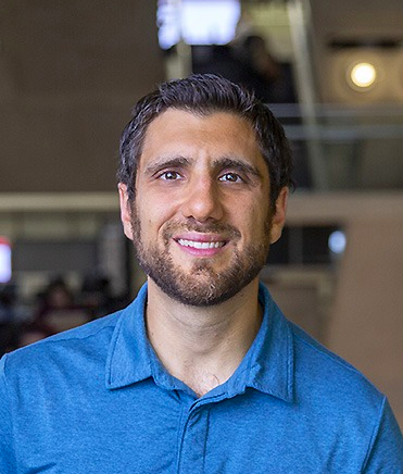 portrait of Justin Golbabai