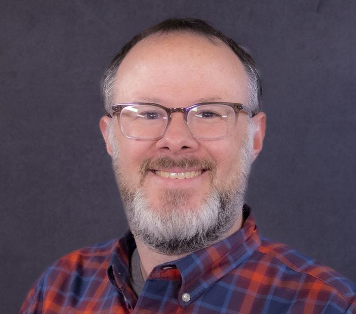 portrait of Justin Hollander