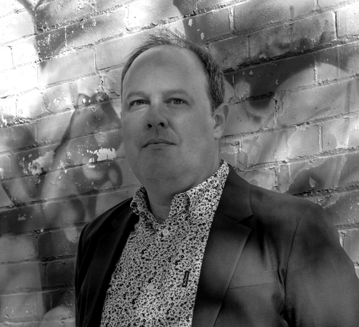 portrait of Neal LaMontagne