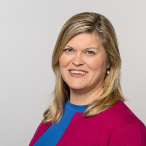 portrait of Kelly Clifton