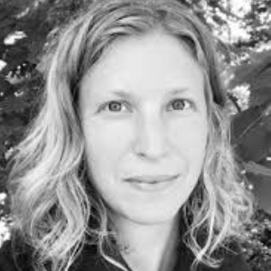 portrait of Zo&eacute; Hamstead