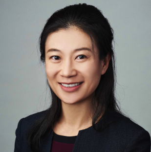 portrait of Lingqian Hu