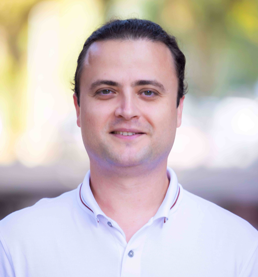 portrait of Emre Tepe