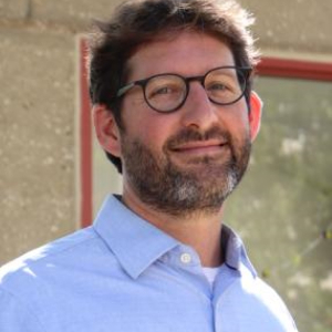 portrait of Thom Allen