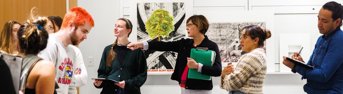 portrait of Bonnie Johnson