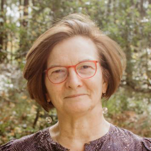 portrait of Elizabeth Brabec