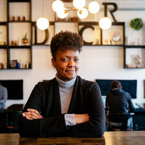 portrait of Lauren Hood