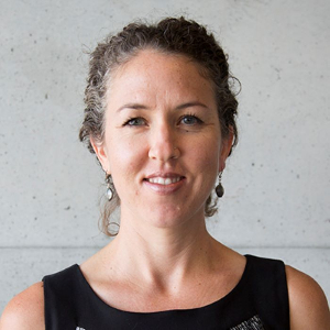 portrait of Jennifer Tucker