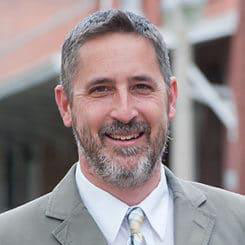 portrait of Yonn Dierwechter