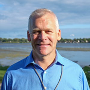 portrait of Kenneth Genskow