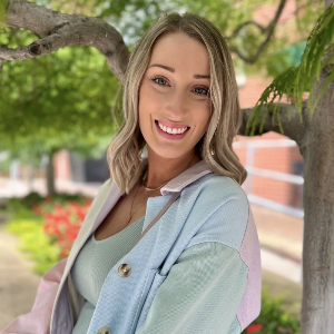 portrait of Kayleigh Swanson