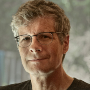 portrait of Chris Tilly