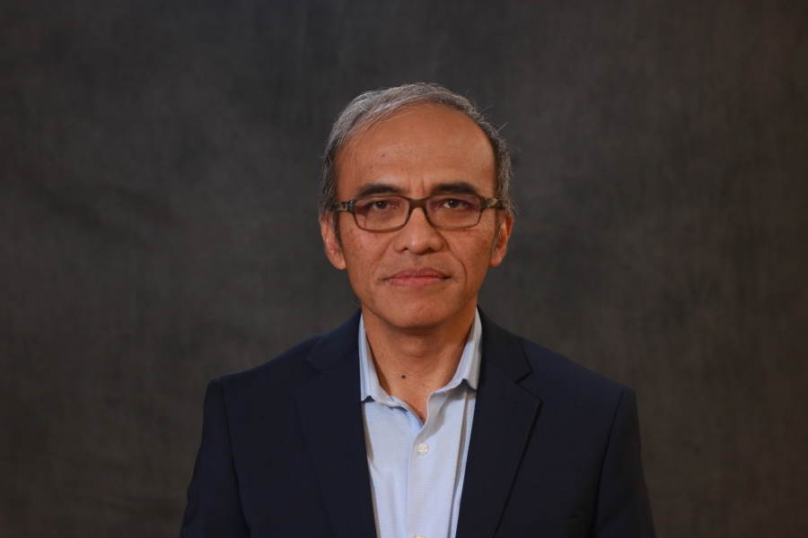 portrait of Deden Rukmana