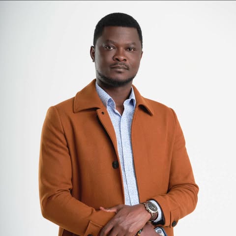 portrait of Paul Akaabre