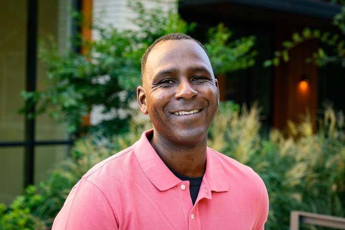 portrait of Ronald Bronson